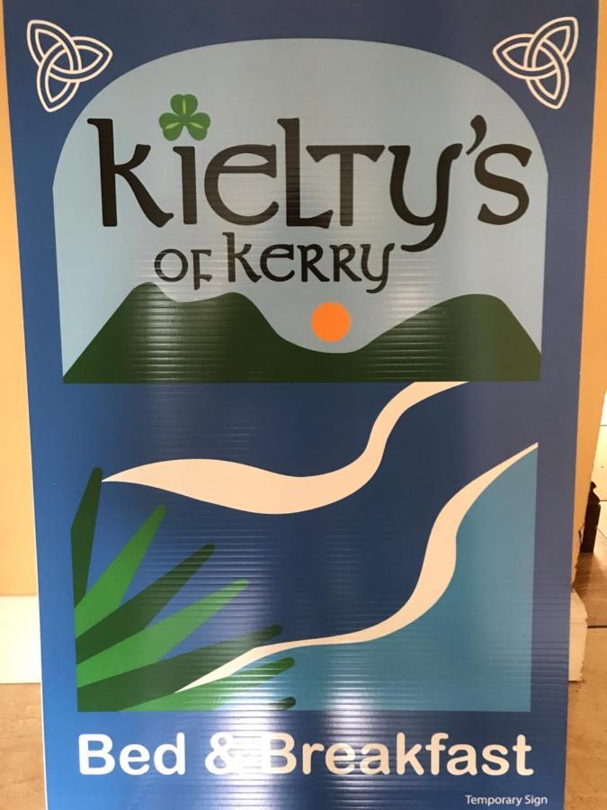 Kielty'S Of Kerry Bed And Breakfast วอเตอร์วิลล์ ภายนอก รูปภาพ